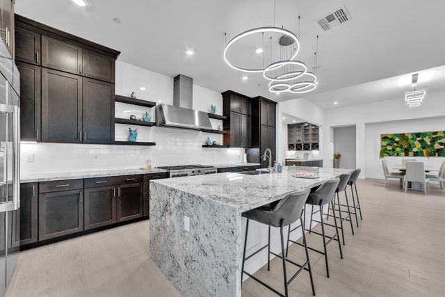 4631 Valley Terrace Cir, Folsom, CA 95630