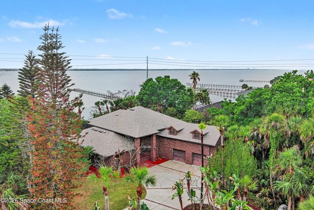 3225 Spartina Avenue, Merritt Island, FL 32953