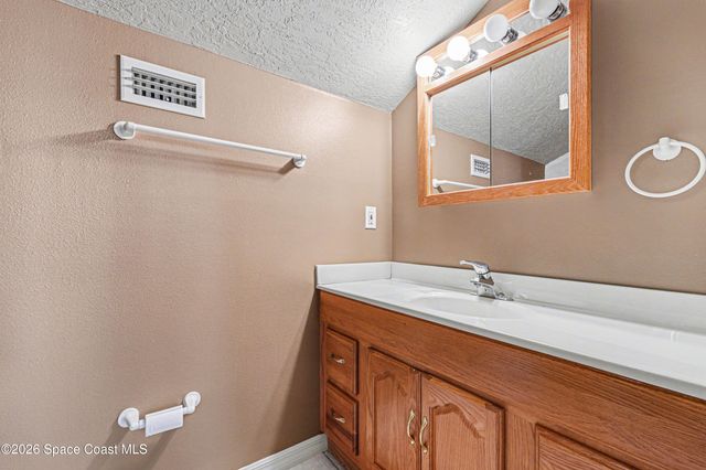 3225 Spartina Avenue, Merritt Island, FL 32953