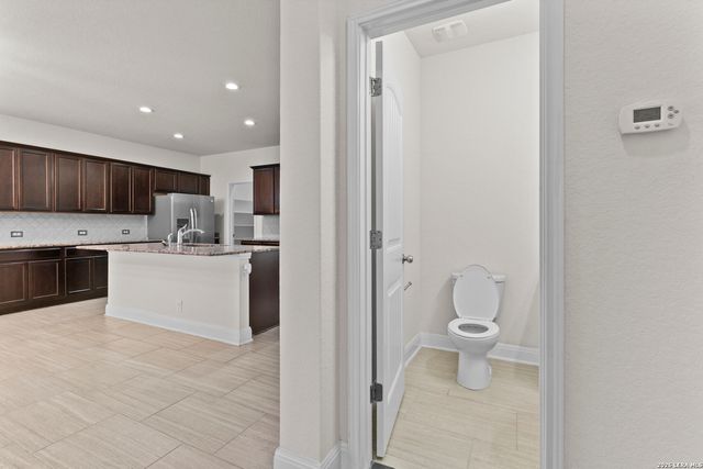 15143 Field Sparrow, San Antonio, TX 78253