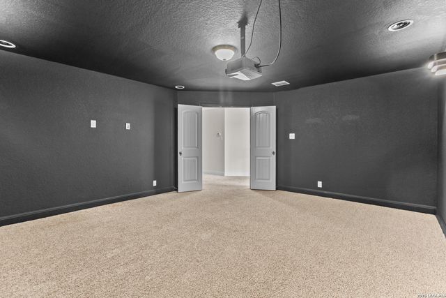 15143 Field Sparrow, San Antonio, TX 78253