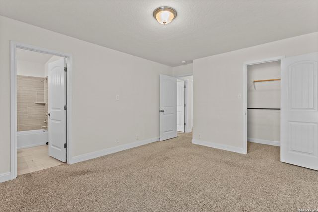 15143 Field Sparrow, San Antonio, TX 78253