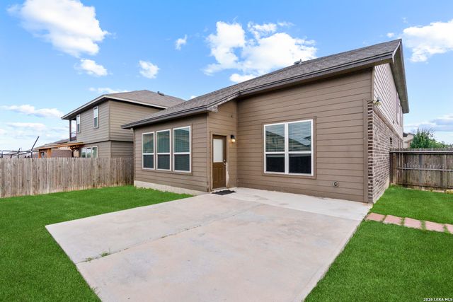 15143 Field Sparrow, San Antonio, TX 78253