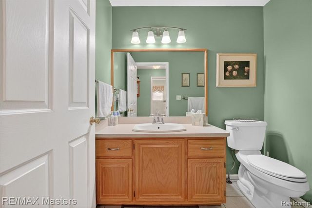 28817 Sugar Island Court, Rockwood, MI 48173