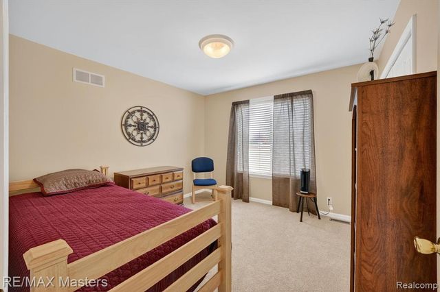 28817 Sugar Island Court, Rockwood, MI 48173