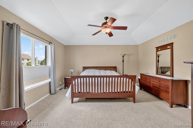 28817 Sugar Island Court, Rockwood, MI 48173