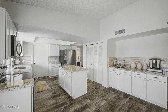 17837 N 45TH Avenue, Glendale, AZ 85308