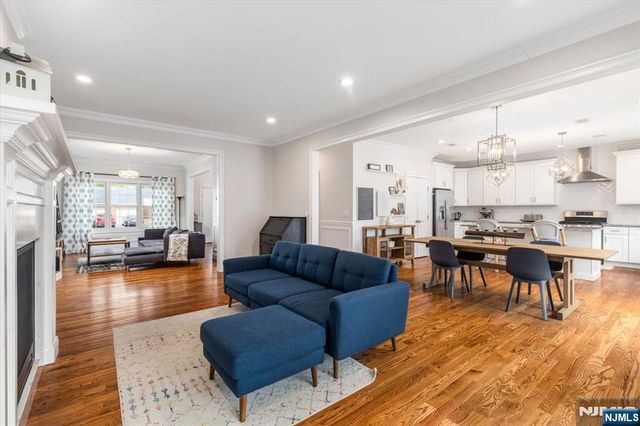 180 Terrace Avenue, Lodi, NJ 07644