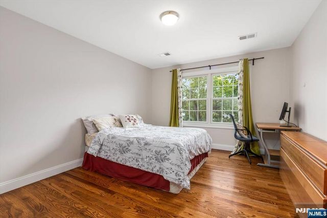 180 Terrace Avenue, Lodi, NJ 07644