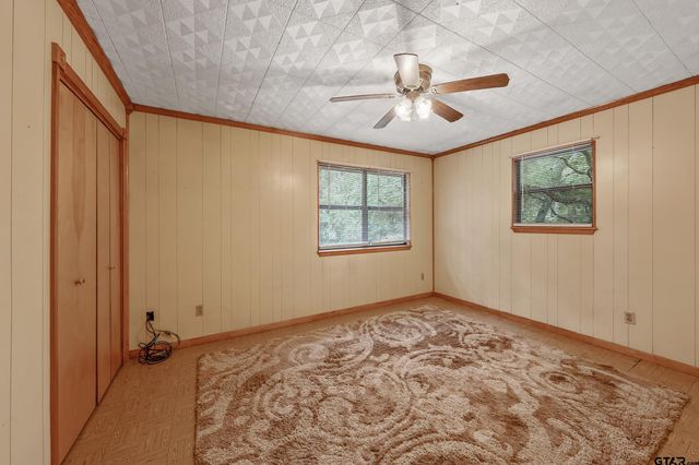 9050 County Road 3410, Brownsboro, TX 75756