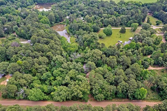 9050 County Road 3410, Brownsboro, TX 75756