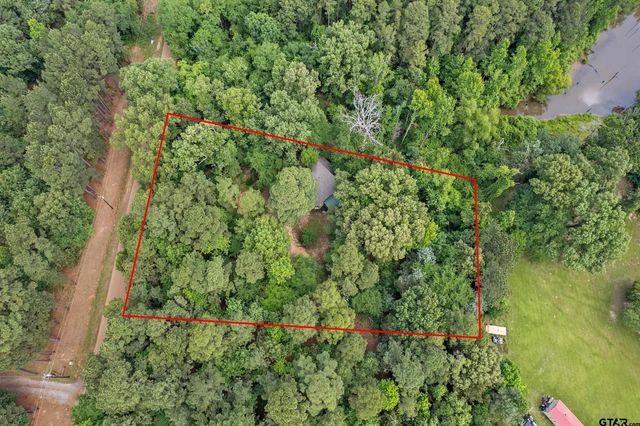 9050 County Road 3410, Brownsboro, TX 75756