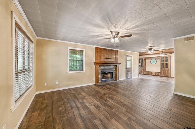 9050 County Road 3410, Brownsboro, TX 75756