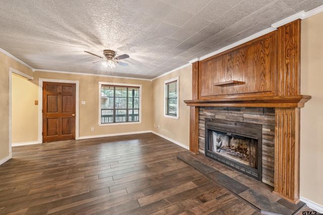 9050 County Road 3410, Brownsboro, TX 75756