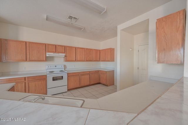 3482 N Rocky Spring Court, Tucson, AZ 85745