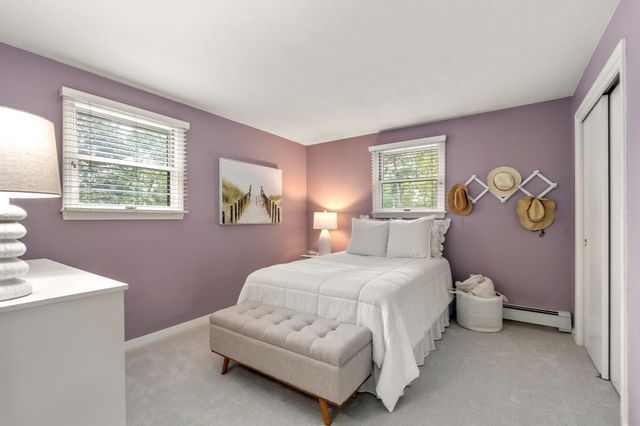 38 Hawthorne Rd, Wayland, MA 01778