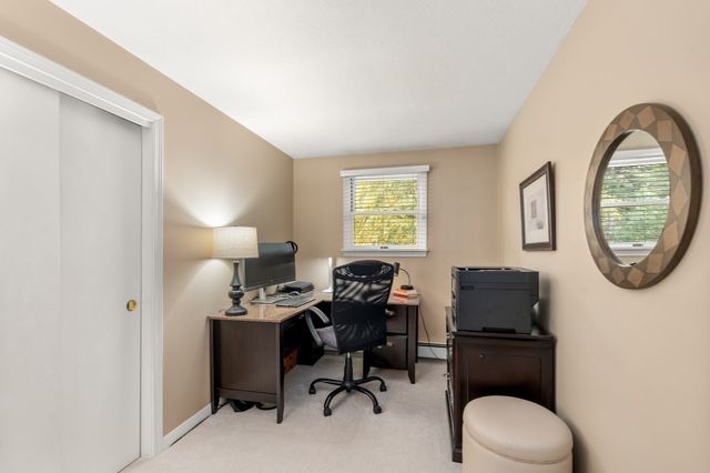 38 Hawthorne Rd, Wayland, MA 01778