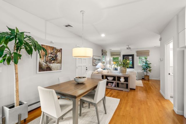 38 Hawthorne Rd, Wayland, MA 01778