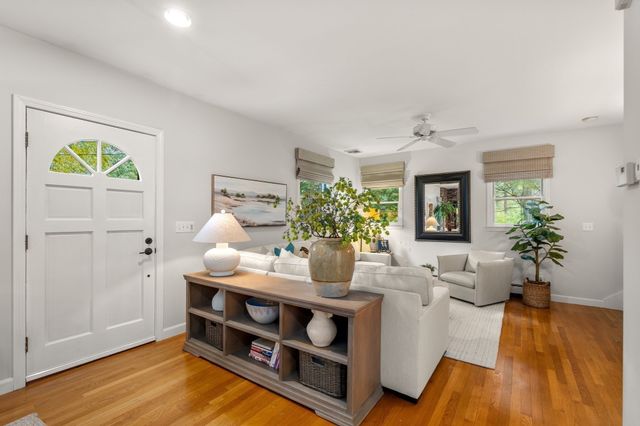 38 Hawthorne Rd, Wayland, MA 01778