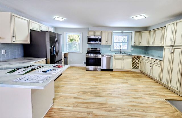 2525 Lyell Road, Gates, NY 14606