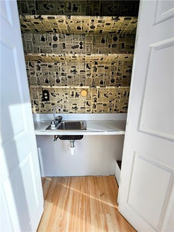 2525 Lyell Road, Gates, NY 14606