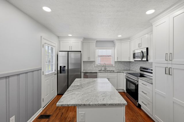 955 Effie Road, Lexington, KY 40511
