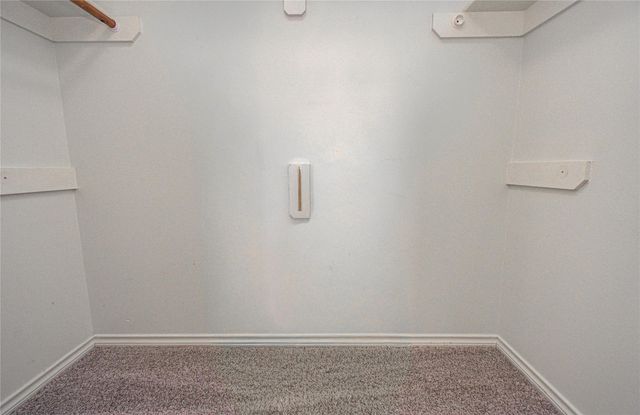 914 Garrett Drive, Magnolia, TX 77354