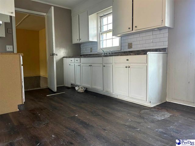 238 Lester Ave, Florence, SC 29501