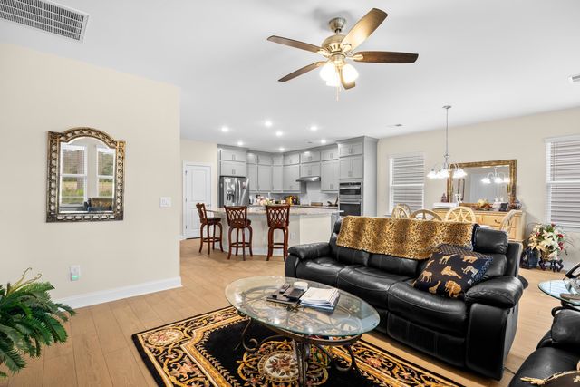 530 Beckham Ct., Murrells Inlet, SC 29576