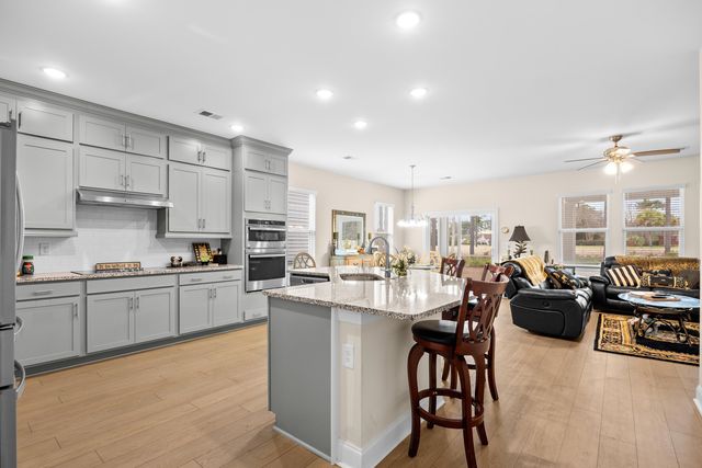 530 Beckham Ct., Murrells Inlet, SC 29576