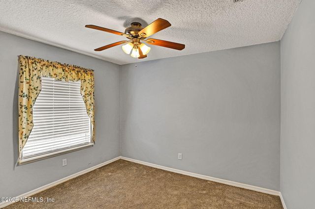 2925 COLLEGE PARK Drive, Middleburg, FL 32068