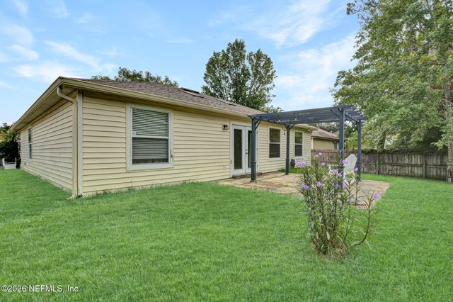 2925 COLLEGE PARK Drive, Middleburg, FL 32068