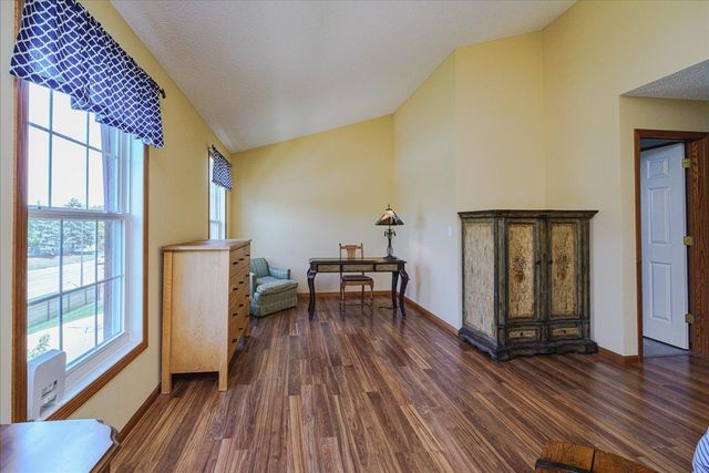 15826 Frisian Lane, Apple Valley, MN 55124