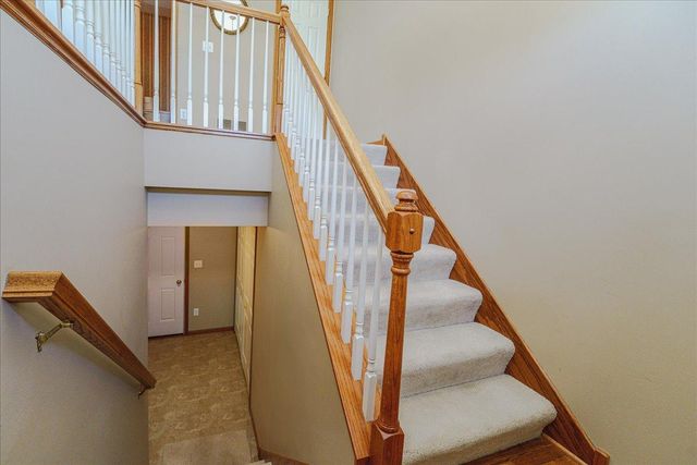 15826 Frisian Lane, Apple Valley, MN 55124