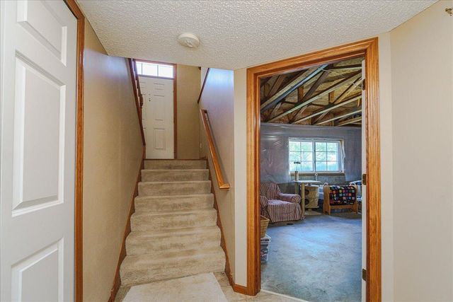 15826 Frisian Lane, Apple Valley, MN 55124