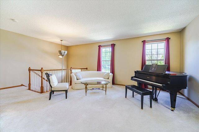 15826 Frisian Lane, Apple Valley, MN 55124