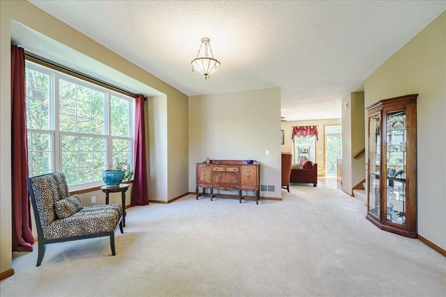15826 Frisian Lane, Apple Valley, MN 55124