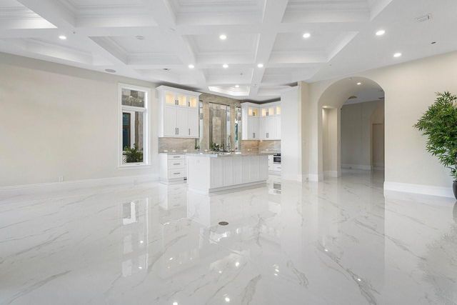 549 NE 19th Avenue C, Deerfield Beach, FL 33441