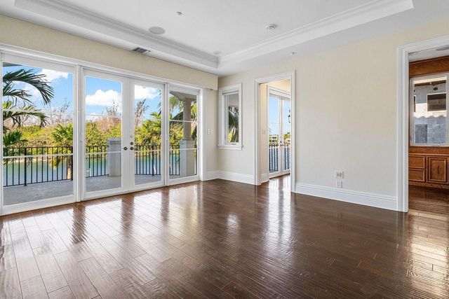 549 NE 19th Avenue C, Deerfield Beach, FL 33441