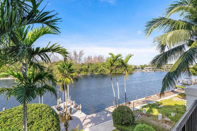 549 NE 19th Avenue C, Deerfield Beach, FL 33441