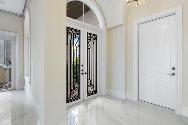 549 NE 19th Avenue C, Deerfield Beach, FL 33441