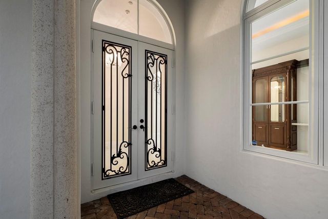 549 NE 19th Avenue C, Deerfield Beach, FL 33441