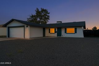 6818 S TERRACE Road, Tempe, AZ 85283