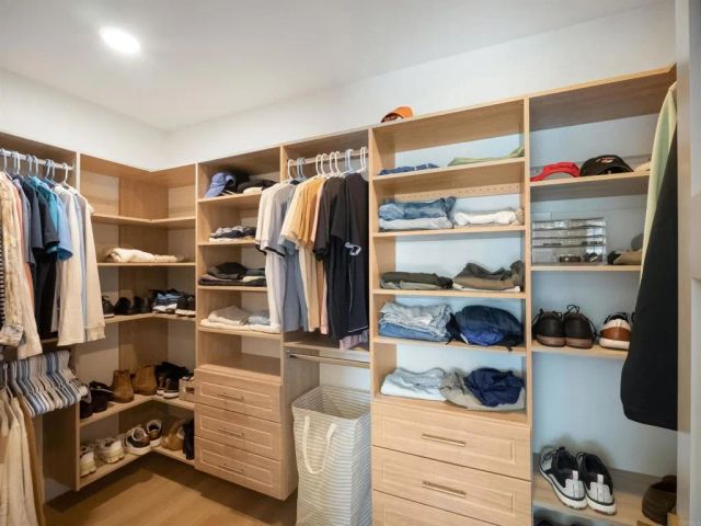 3985 Syme Drive, Carlsbad, CA 92008
