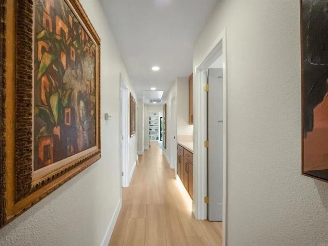 3985 Syme Drive, Carlsbad, CA 92008