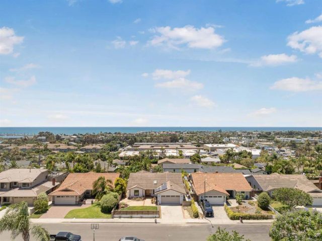3985 Syme Drive, Carlsbad, CA 92008