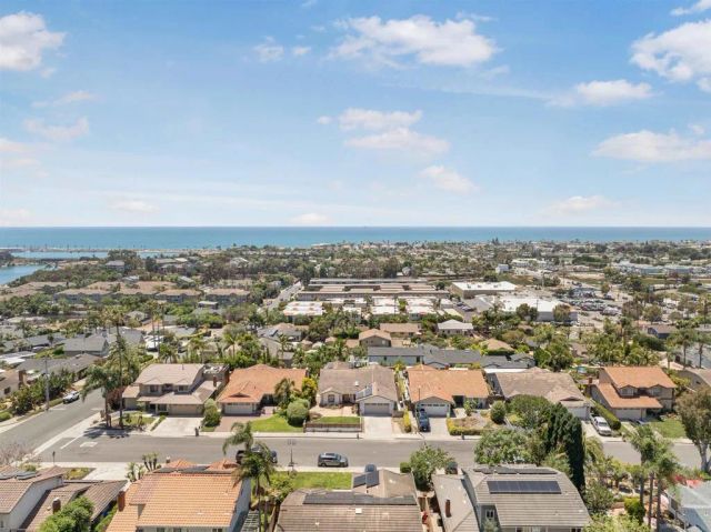3985 Syme Drive, Carlsbad, CA 92008