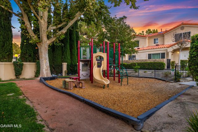 43471 W 30th Street Unit 1, Lancaster, CA 93536