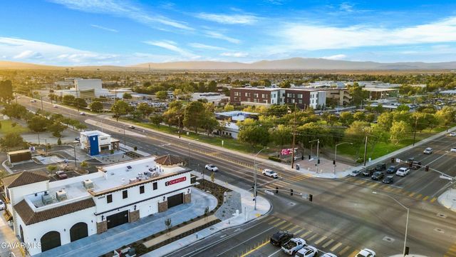 43471 W 30th Street Unit 1, Lancaster, CA 93536