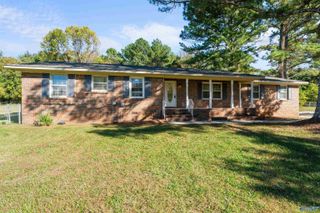 12021 West Ridge Drive NW, Huntsville, AL 35810